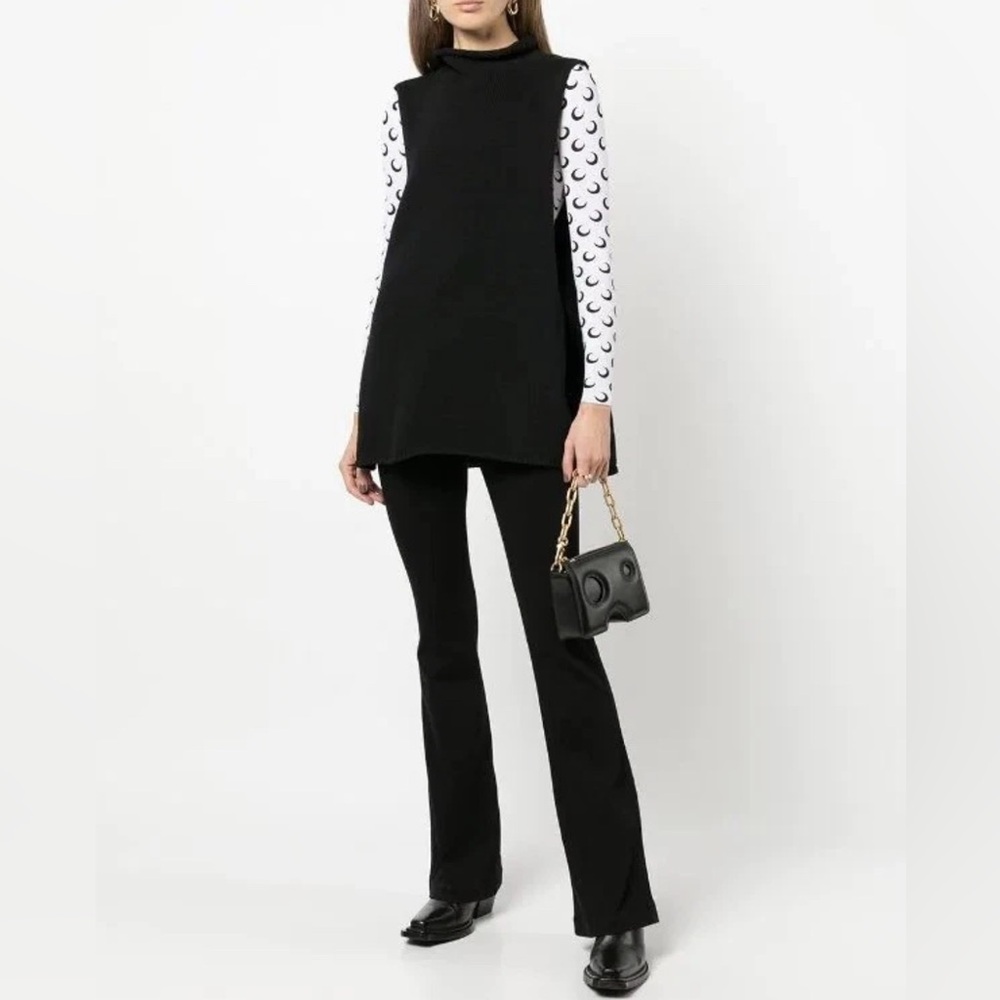 NWT Spanx EveryWear Flare Jean in Clean Black.